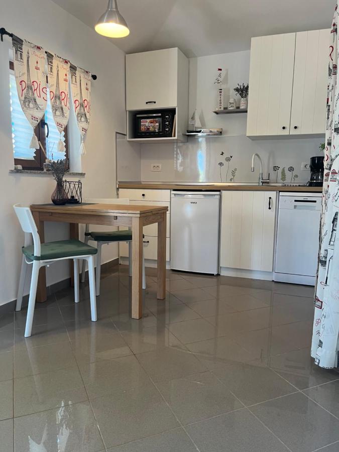 Apartment Cozy&Quiet Rovinj Dış mekan fotoğraf