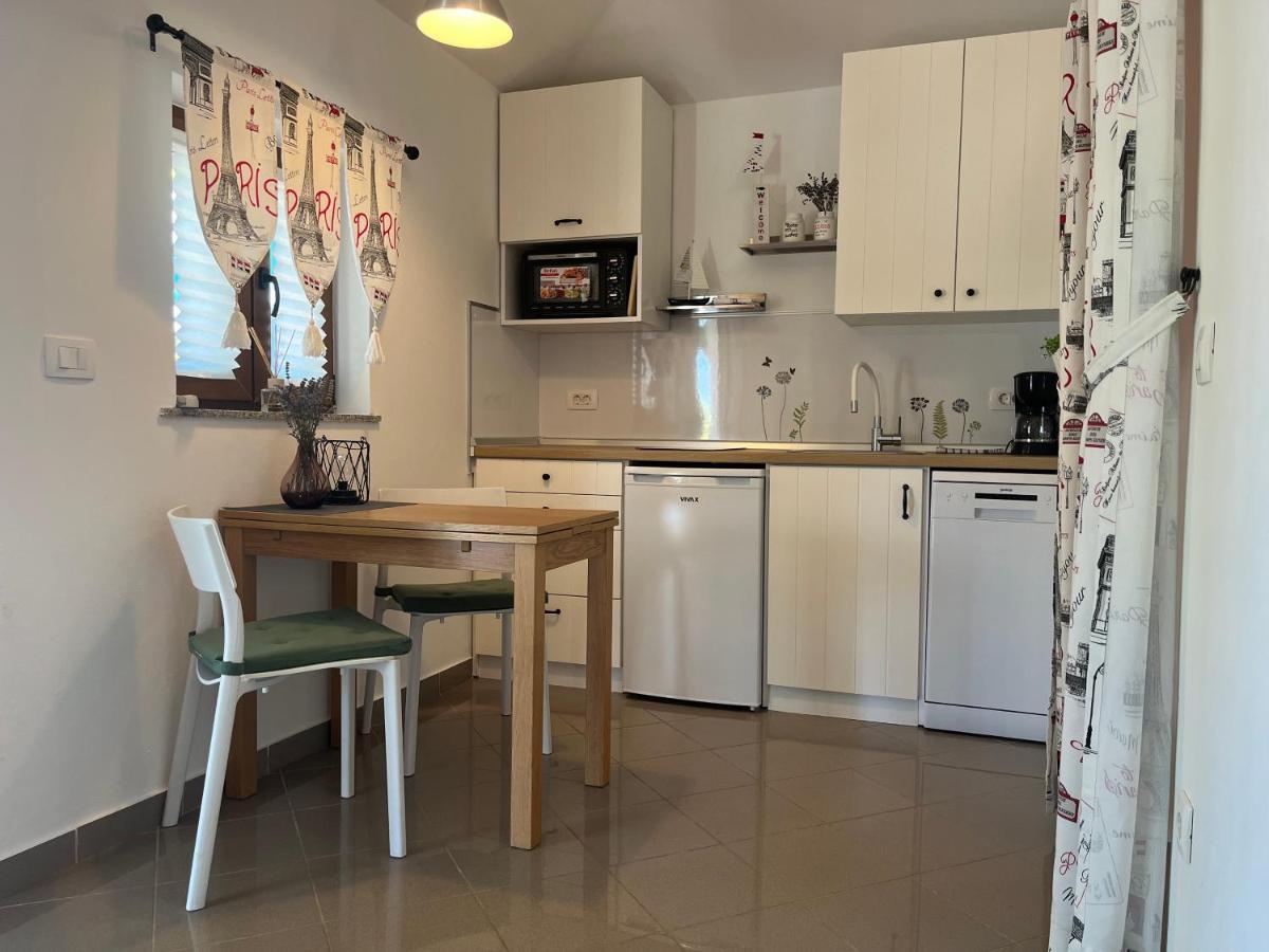 Apartment Cozy&Quiet Rovinj Dış mekan fotoğraf